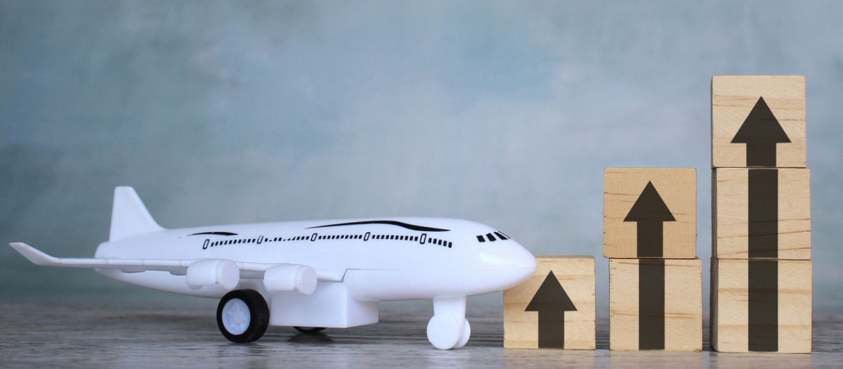 Por qué suben de precio los vuelos de forma repentina.
