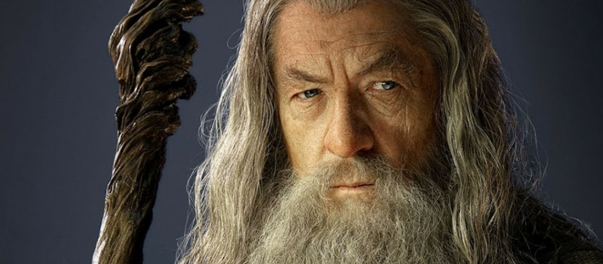 Ian McKellen caracterizado como Gandalf el Gris