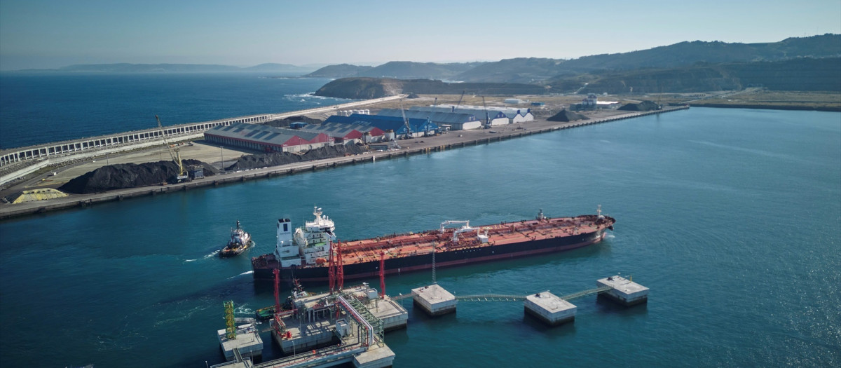 Puerto exterior de La Coruña

REMITIDA / HANDOUT por REPSOL/AUTORIDAD PORTUARIA DE A CORUÑA
Fotografía remitida a medios de comunicación exclusivamente para ilustrar la noticia a la que hace referencia la imagen, y citando la procedencia de la imagen en la firma
26/9/2025