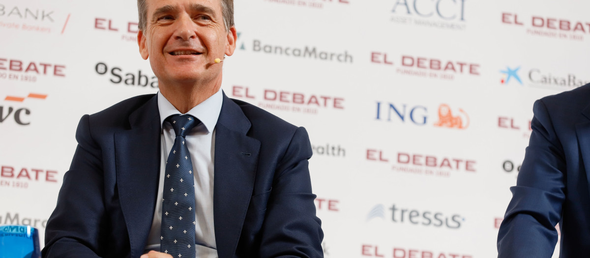Jesús Sánchez-Quiñones, director general consejero ejecutivo de Renta4, en la III Jornada Financiera de El Debate