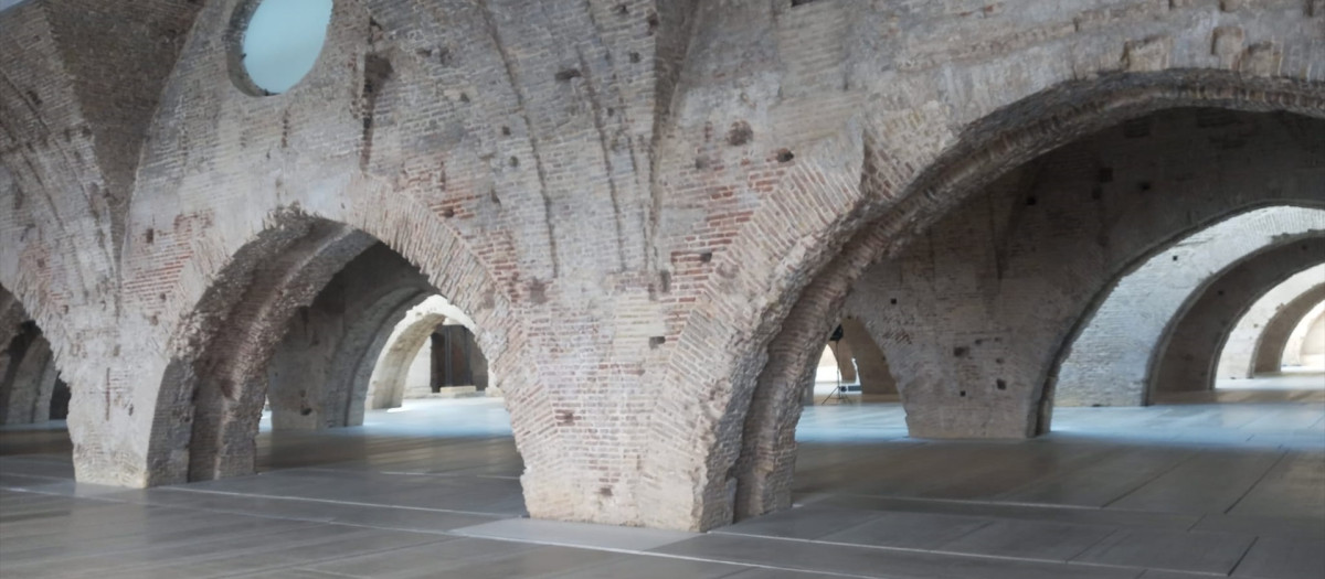 Interior de las Atarazanas, antiguo astillero medieval, tras concluir la restauración.

EUROPA PRESS
30/9/2025