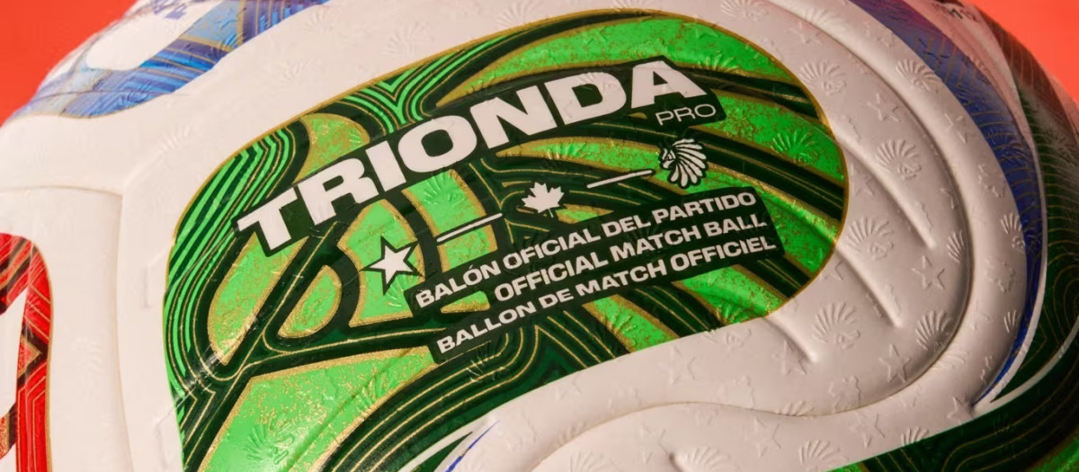 TRIONDA, el balón oficial del Mundial de fútbol de 2026.

REMITIDA / HANDOUT por FIFA
Fotografía remitida a medios de comunicación exclusivamente para ilustrar la noticia a la que hace referencia la imagen, y citando la procedencia de la imagen en la firma
03/10/2025