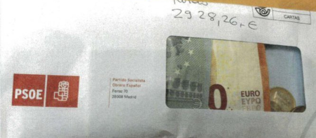 Gamarra proclama que la "imagen del sanchismo es un sobre con el logo del PSOE en el que se asoman los billetes" que cobraba el exministro