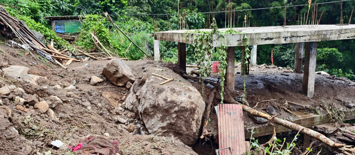 Casas cubiertas de barro en el área de Mirik, a unos 46 kilómetros de Siliguri (India)