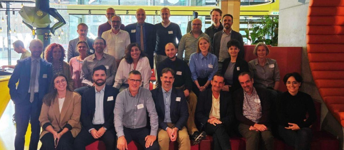 Imagen del equipo en el que la UPV participa en un proyecto europeo para mejorar la detección temprana del cáncer de mama