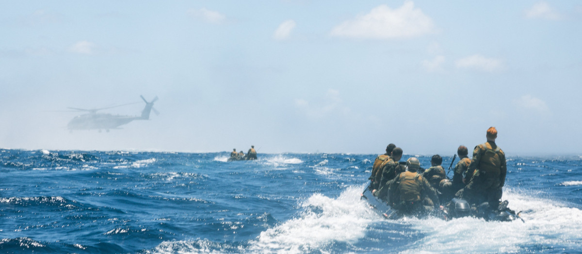 Militares estadounidenses en ejercicios militares en el Caribe