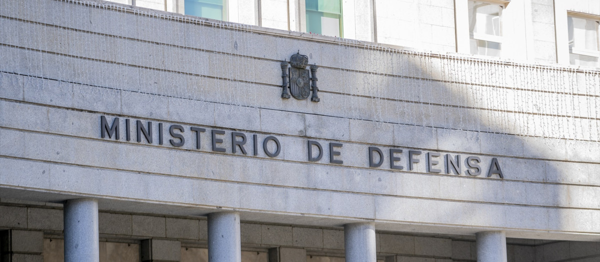 Fachada del Ministerio de Defensa