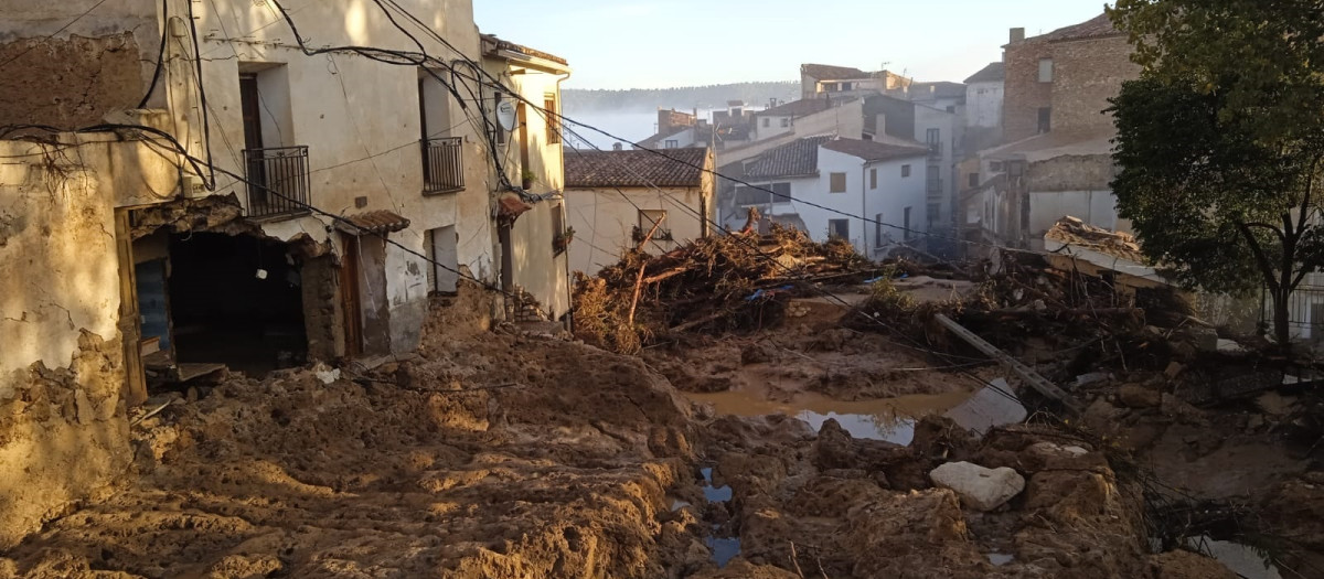 (Foto de ARCHIVO)
Letur tras el paso de la DANA que deja seis personas desaparecidas en el municipio.

EUROPA PRESS
30/10/2024