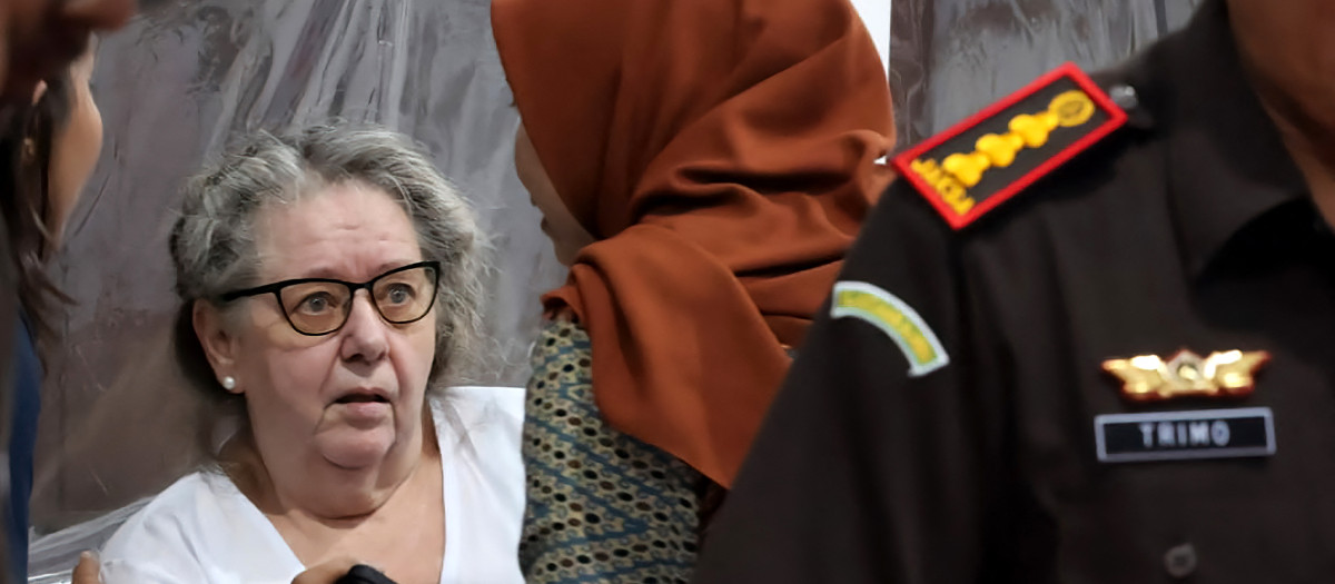 Una mujer británica, condenada a muerte, en Indonesia