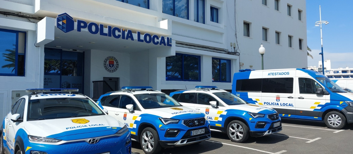 Policía Local de Arrecife (Lanzarote)

REMITIDA / HANDOUT por CEDIDO POR POLICÍA LOCAL DE ARRECIFE (LANZAROTE)
Fotografía remitida a medios de comunicación exclusivamente para ilustrar la noticia a la que hace referencia la imagen, y citando la procedencia de la imagen en la firma
12/11/2025