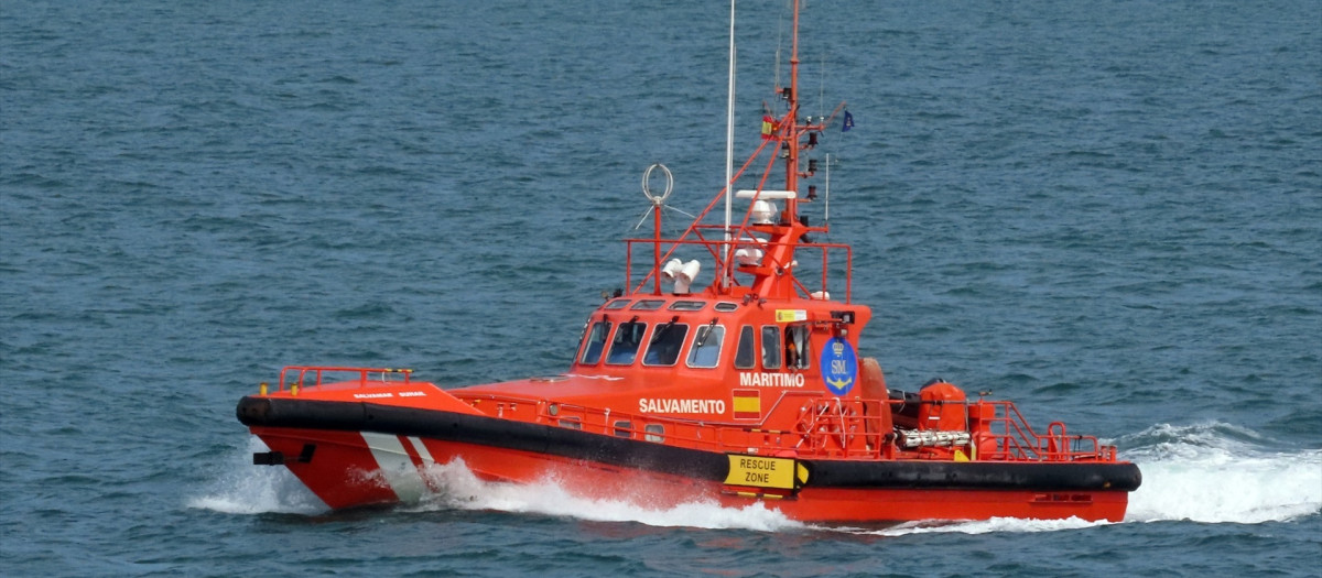 La embarcación de Salvamento Marítimo que ha participado en la búsqueda