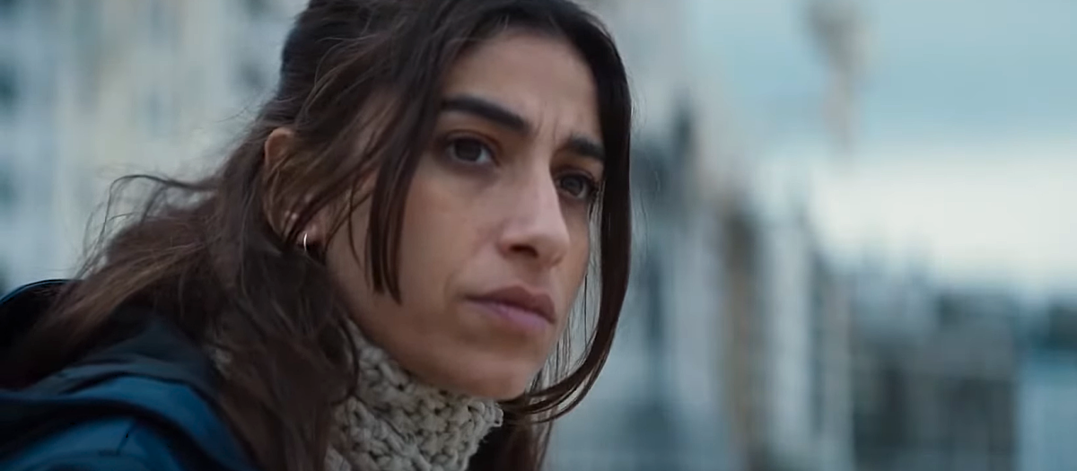 La actriz Carolina Yuste, en un fotograma de 'La infiltrada'