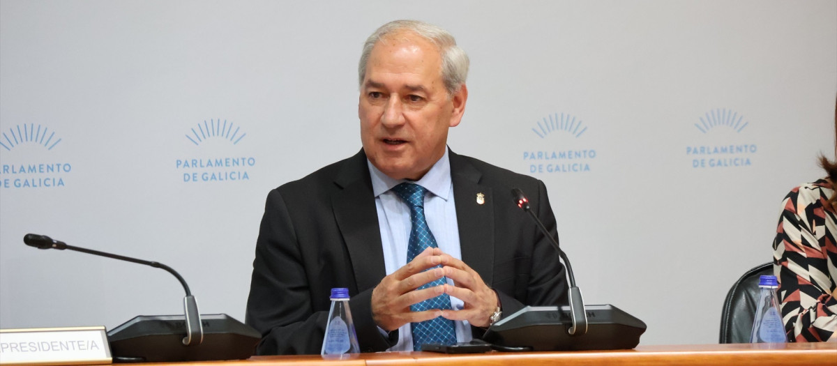 El presidente de la Diputación de Lugo, José Tomé, en el Parlamento

REMITIDA / HANDOUT por PARLAMENTO
Fotografía remitida a medios de comunicación exclusivamente para ilustrar la noticia a la que hace referencia la imagen, y citando la procedencia de la imagen en la firma
30/10/2025