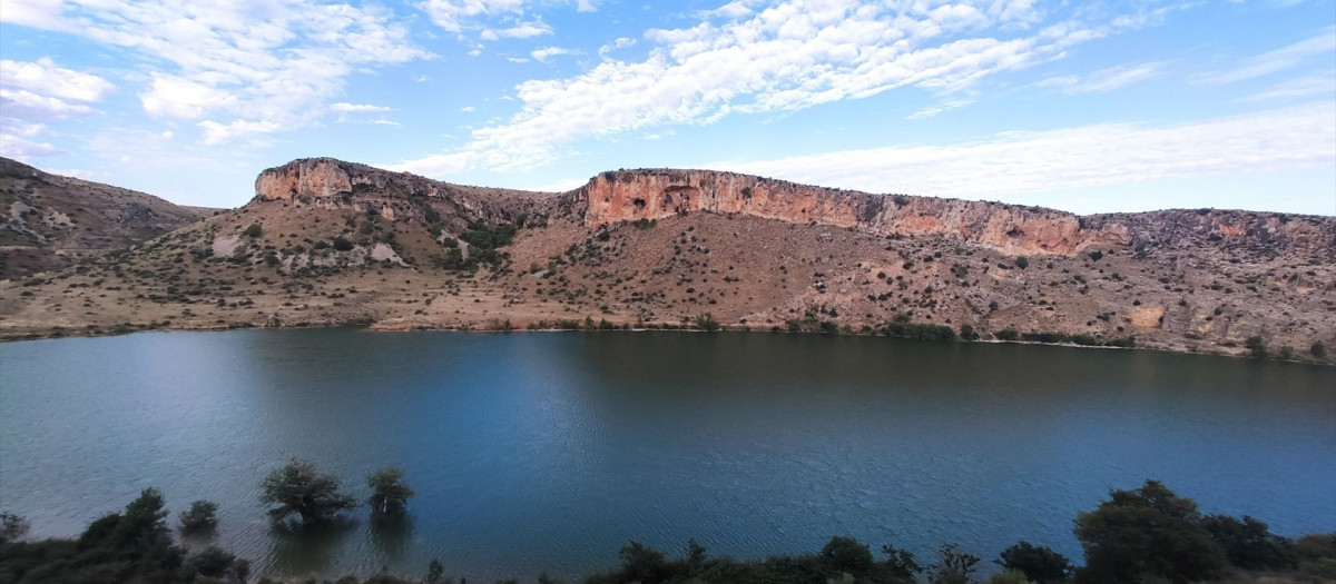 Embalse de Mezalocha en imagen de archivo