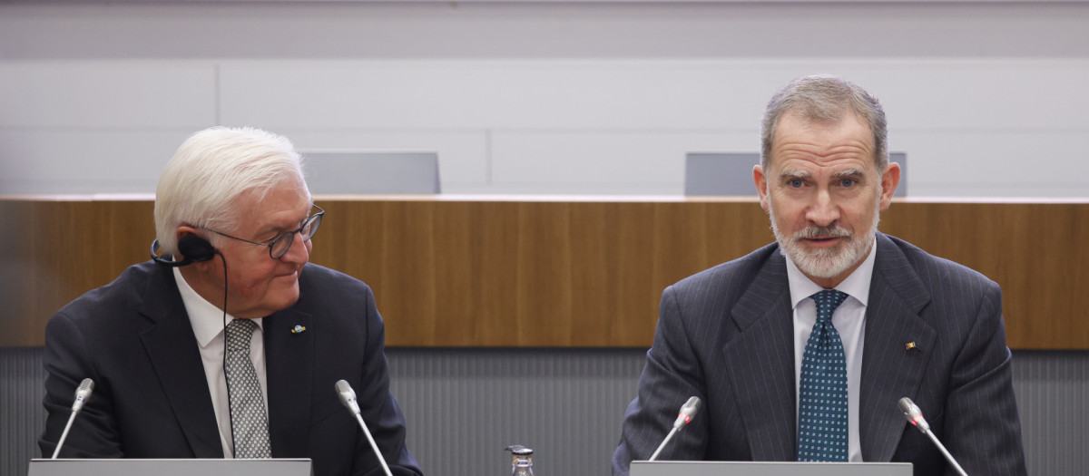 El Rey, ayer con el presidente de Alemania en un foro empresarial en Madrid