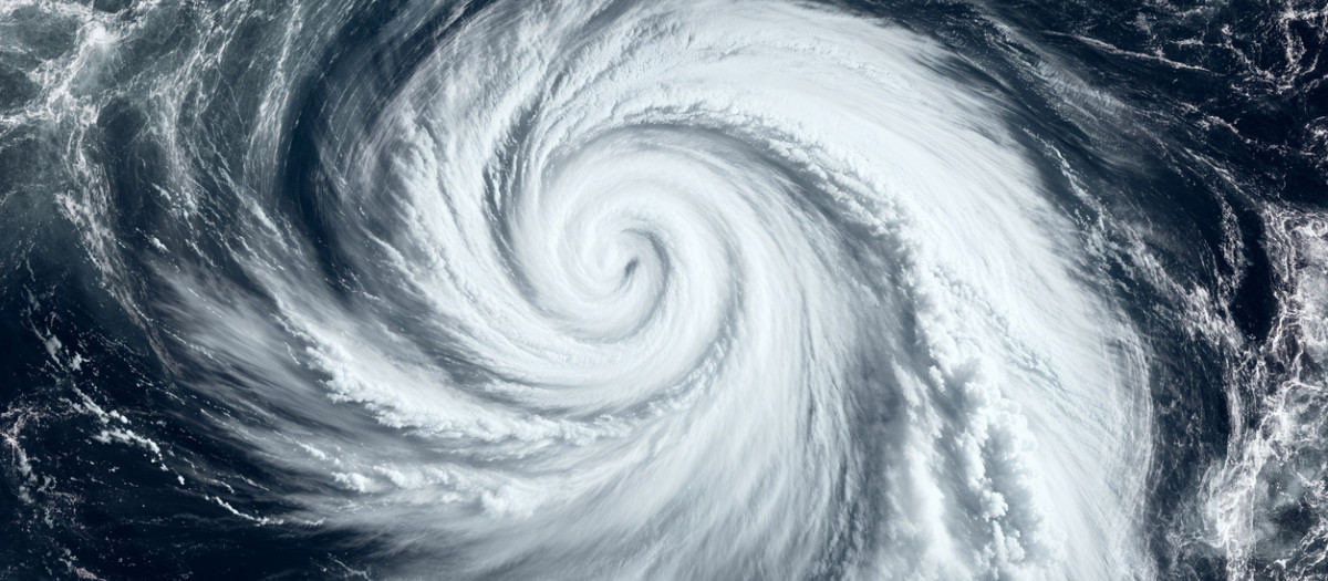 Imagen de satélite de un tifón