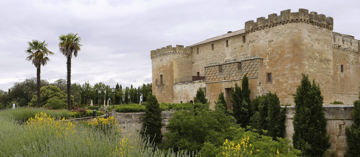 Castillo del Buen Amor, fortaleza medieval del siglo XI.
