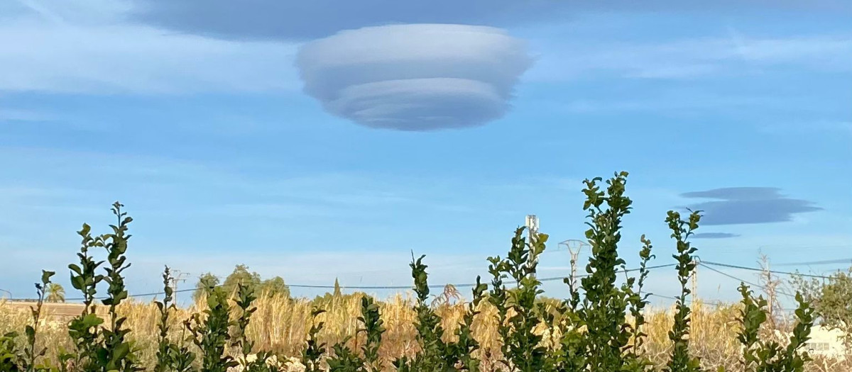 Nube lenticular captada en la provincia de Alicante