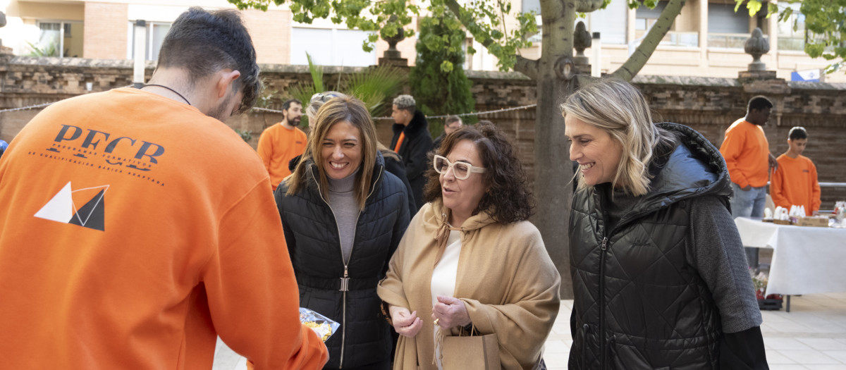 Mercadillo navideño Penyeta Roja