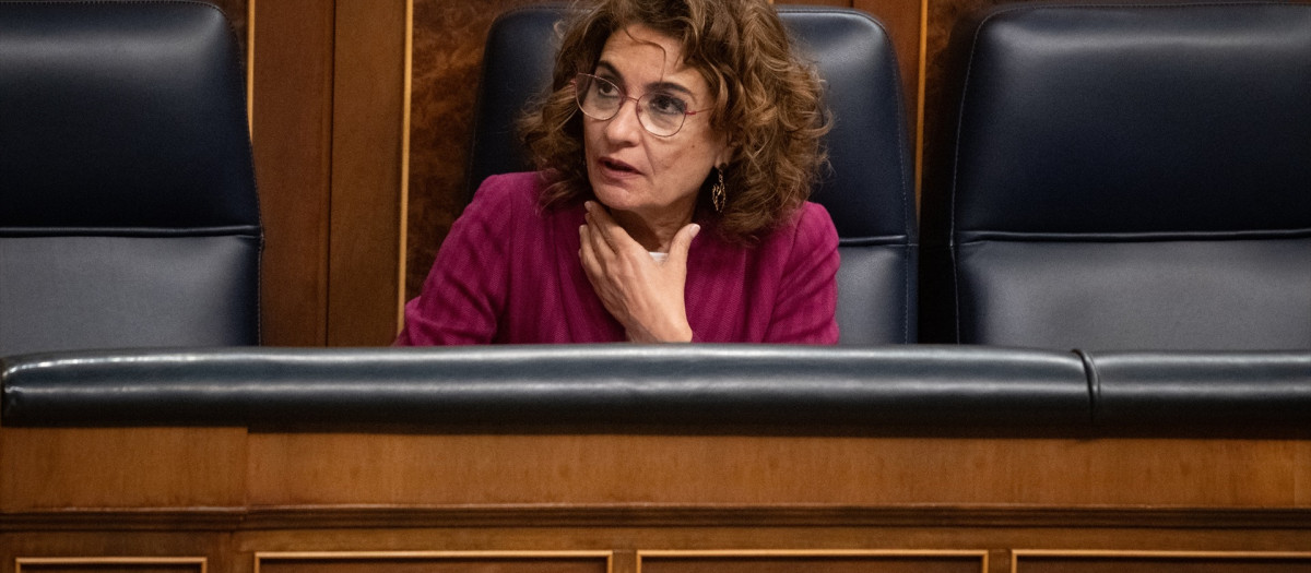 La vicepresidenta primera y ministra de Hacienda, María Jesús Montero