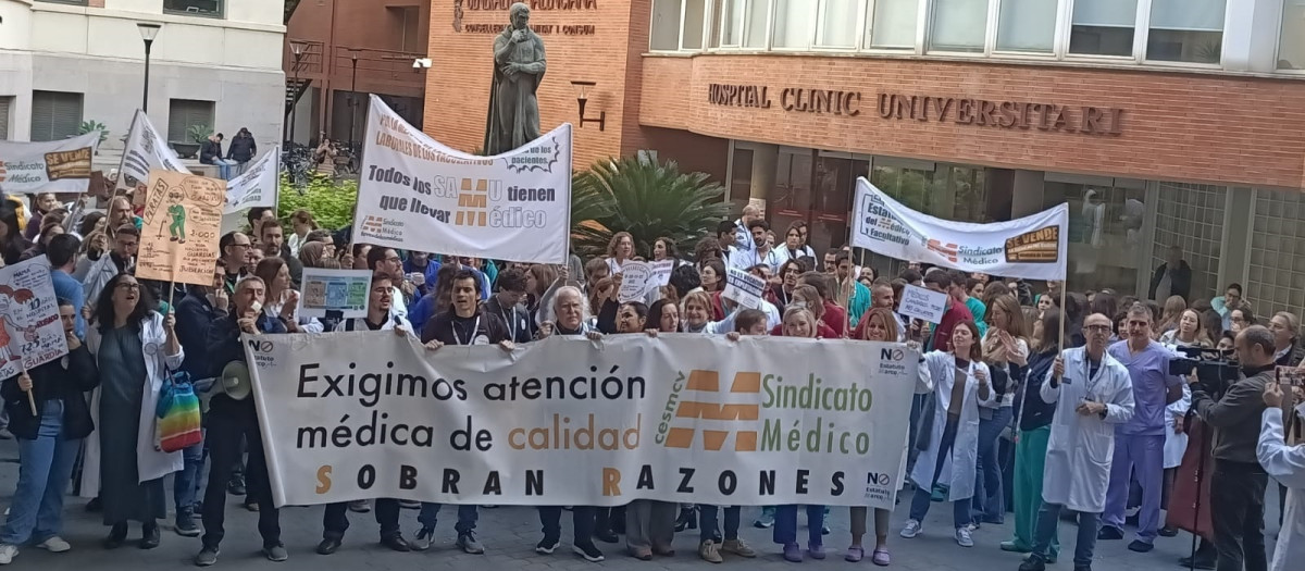 Imagen de una protesta de los médicos en Valencia