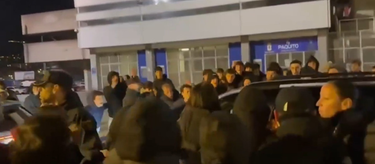 La afición del Oviedo estalló por la situación actual del equipo