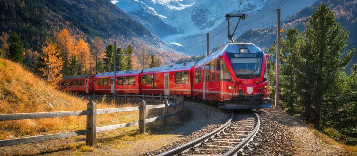 En varios países de Europa es obligatorio validar el billete físico antes de subir al tren para evitar multas