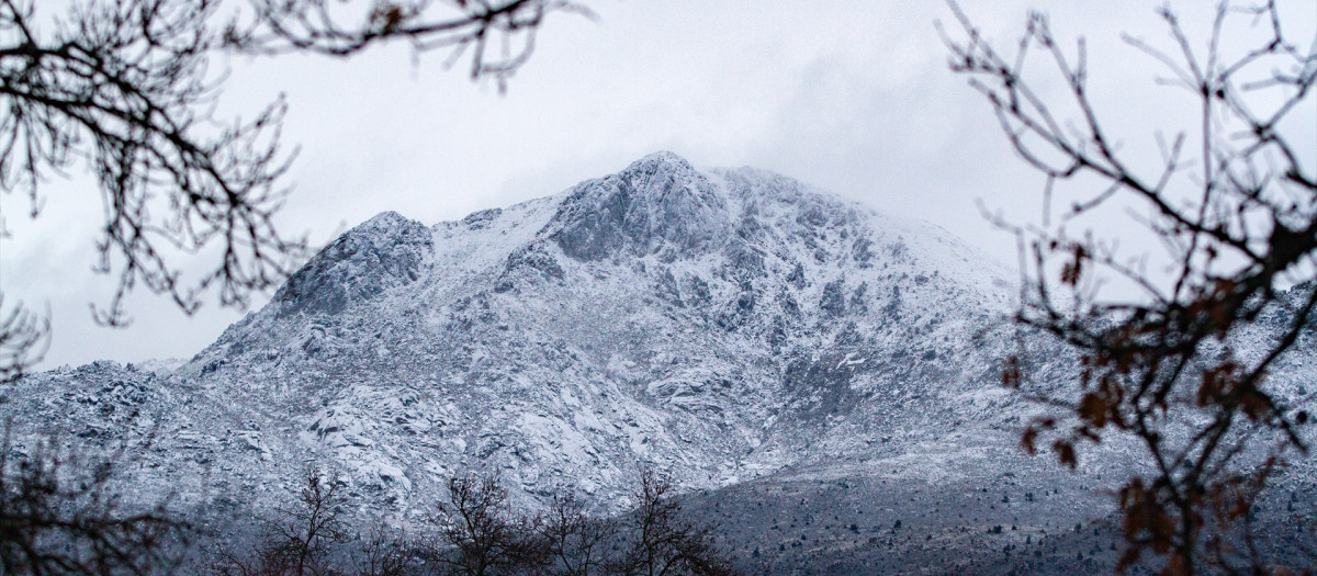 Imagen de archivo del Pico de La Maliciosa, en la Sierra de Guadarrama, Madrid