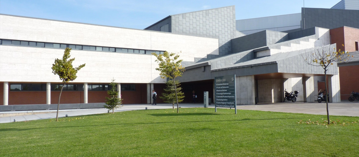 (Foto de ARCHIVO)
Consultas externas del hospital de Ciudad Real.

REMITIDA / HANDOUT por JCCM
Fotografía remitida a medios de comunicación exclusivamente para ilustrar la noticia a la que hace referencia la imagen, y citando la procedencia de la imagen en la firma
23/11/2012