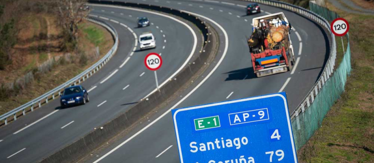 AP-9, una de las autopistas de peaje más polémicas