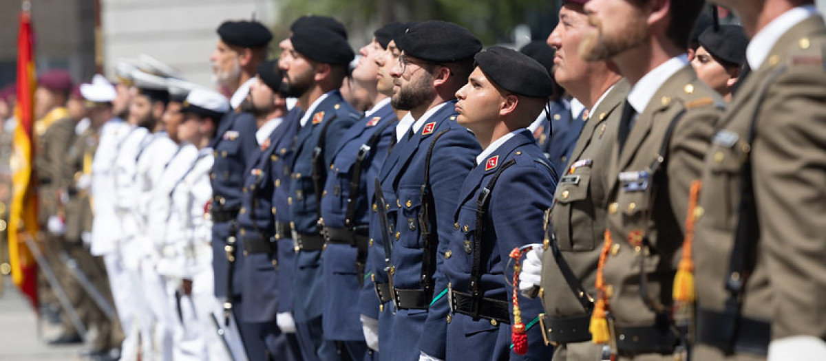 Defensa publica la oferta de plazas de tropa y marinería del primer ciclo de la convocatoria 2026 publica la oferta de plazas de tropa y marinería del primer ciclo de la convocatoria 2026