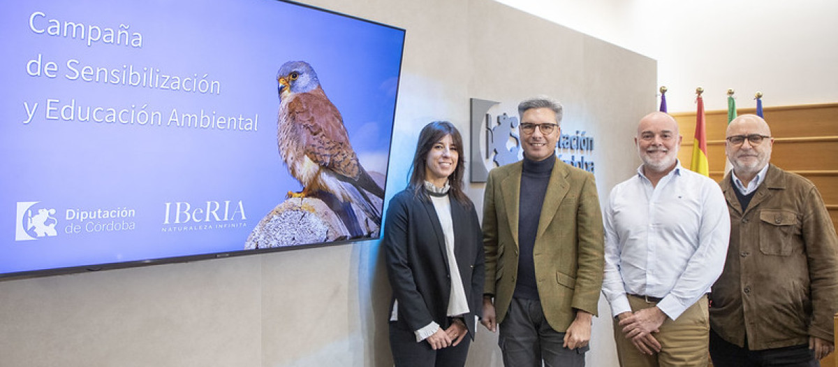 Presentación de la campaña medioambiental en la Diputación de Córdoba