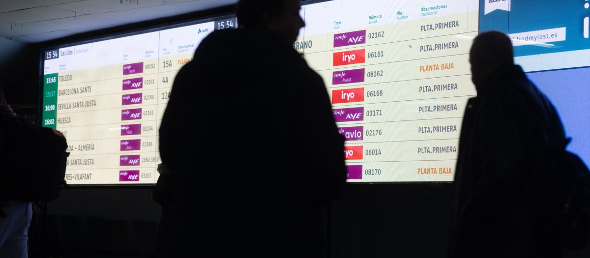 Pantalla de información de la estación de Atocha