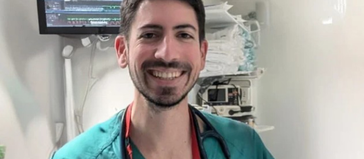 Jesús Saldaña, médico. Fotografía compartida por Ignacio Álvarez, amigo de la víctima, en X.