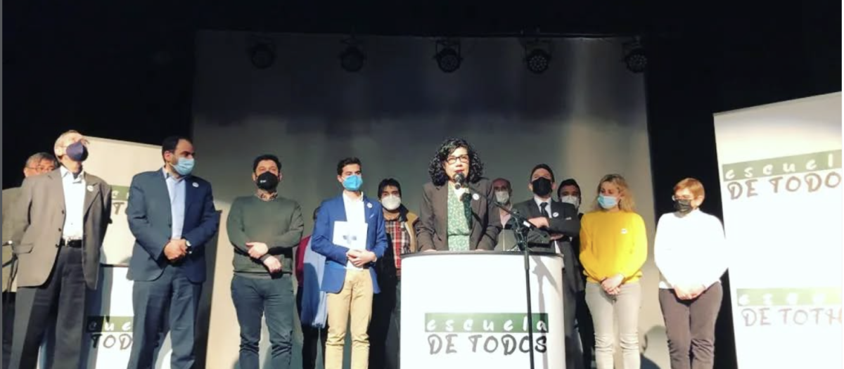 Miembros del CLAC en una campaña