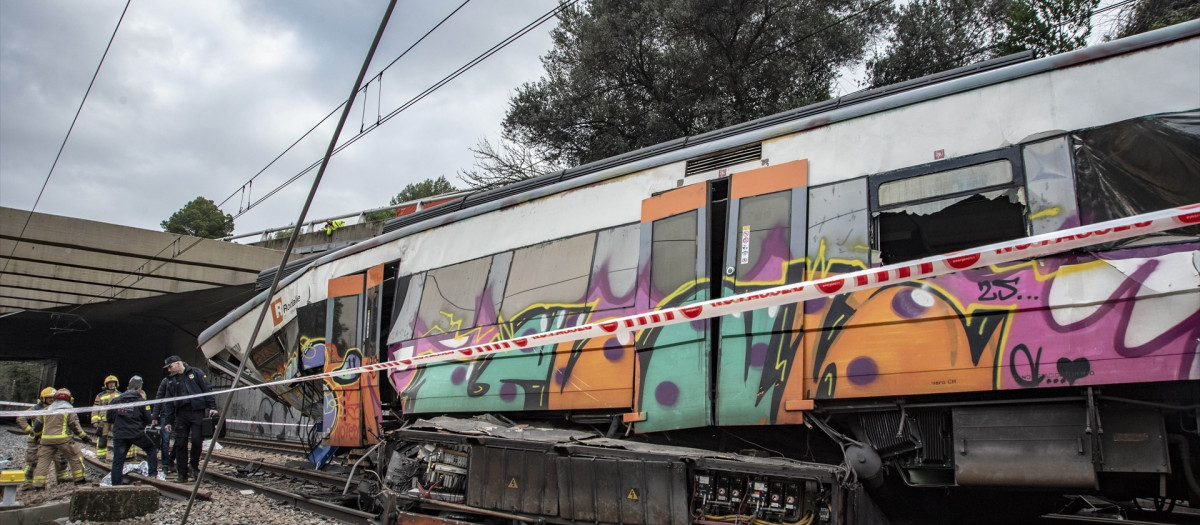 El tren accidentado en Cataluña (España).