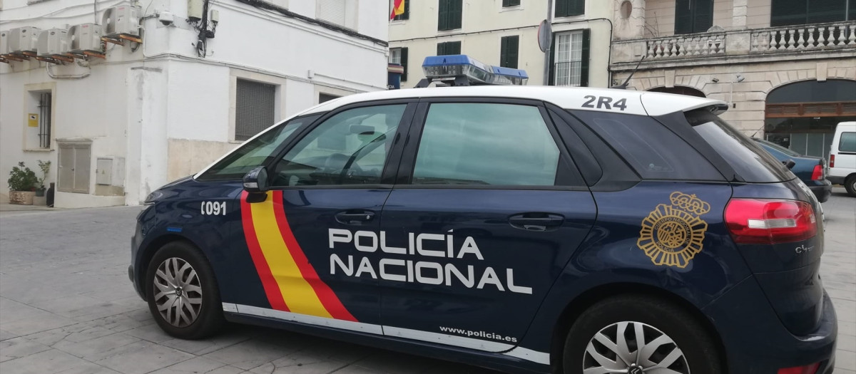 Coche patrulla de la Policía Nacional, en Mahón

EUROPA PRESS
01/1/1970