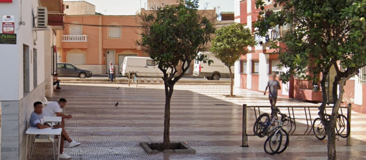 Calle Júpiter de Roquetas de Mar, donde se ha encontrado el cadáver