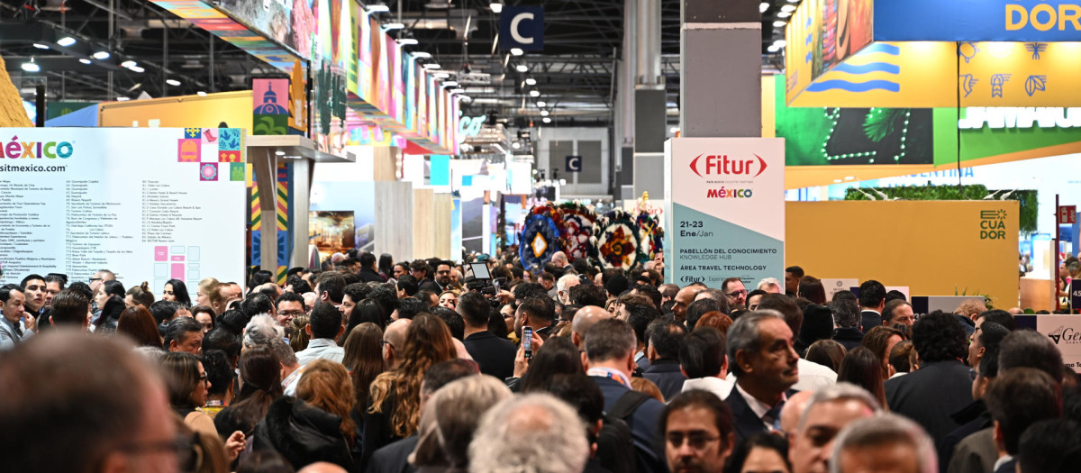Vista general durante la jornada inaugural de la Feria Internacional del Turismo de Madrid (Fitur)