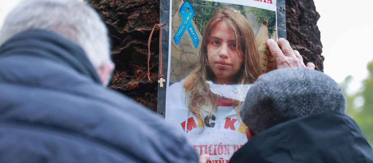 Imagen de la concentración organizada en Sevilla en 2025 por la familia para reclamar justicia