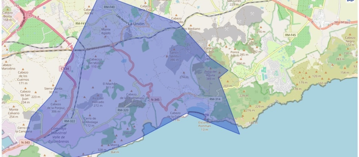 Área afectada por el humo del incendio en Las Escombreras (Murcia)