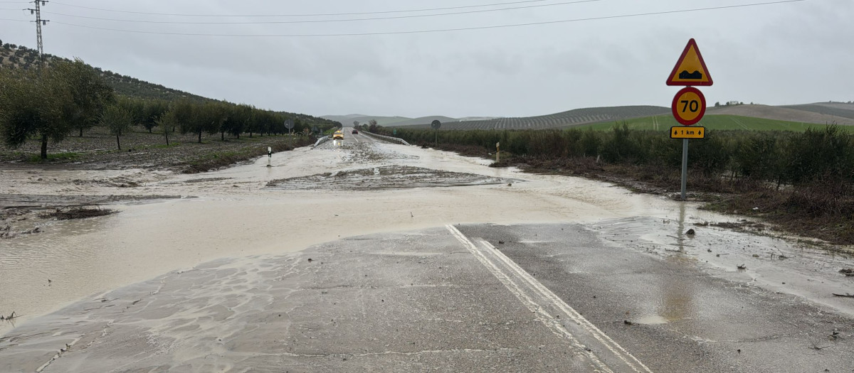 Carretera cortada en la provincia de Córdoba