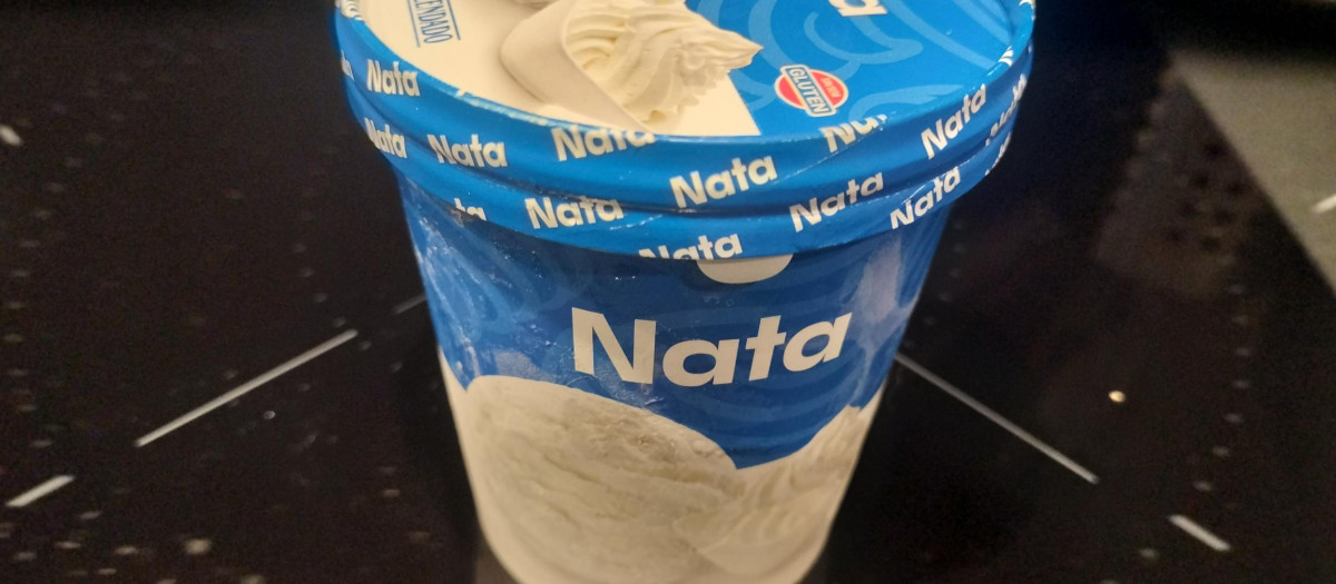Imagen del nuevo helado de nata de Hacendado