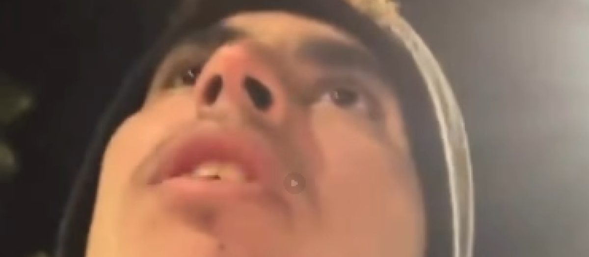 El ciudadano en cuestión durante el vídeo