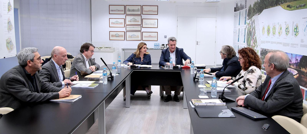 Imagen de la reunión de la Junta General de la Sociedad Valencia Parque Central.