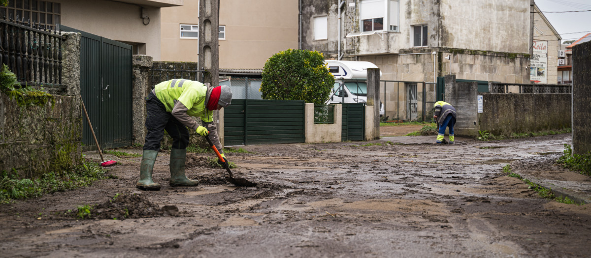 La borrasca Leonardo golpea Galicia con lluvias récord, vientos de más de 100 km/h, ríos desbordados y graves problemas de movilidad

Elena Fernández / Europa Press
27/1/2026