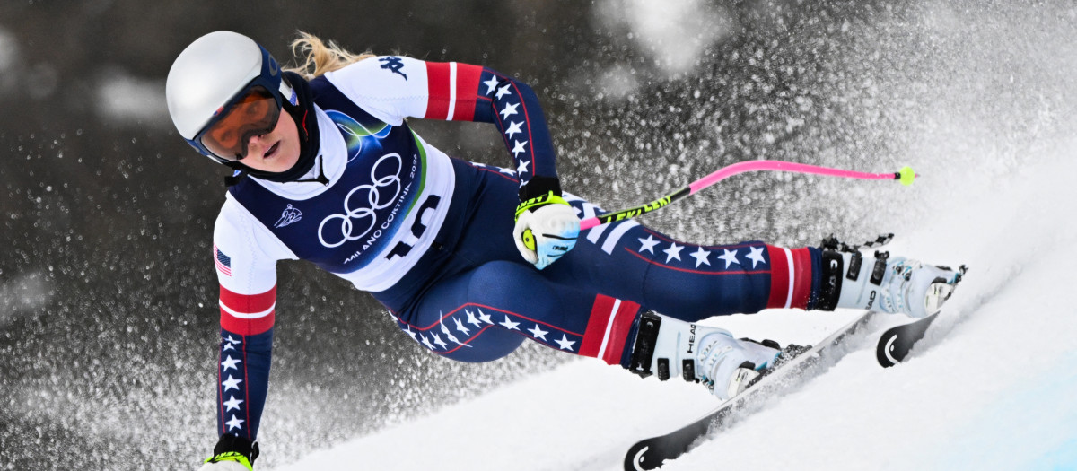 Lindsey Vonn participó en el entrenamiento previo a los JJOO de invierno a pesar de tener el cruzado roto
