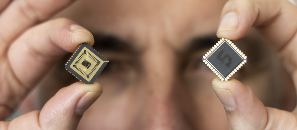 El 'cerebro' del chip, el catedrático de Tecnología Electrónica y doctor en Física Josep Lluís Rosselló Sanz