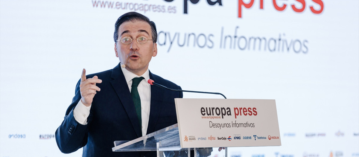 El ministro de Exteriores, José Manuel Albares, en un Desayuno Informativo de Europa Press