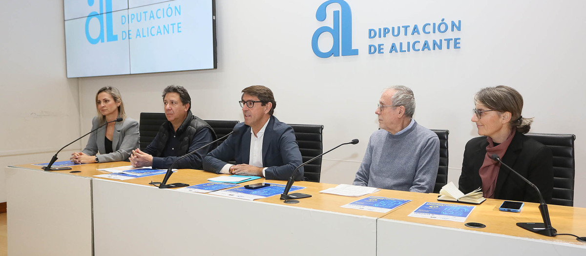 Imagen de la entrega del I Premio Internacional de Composición Musical Óscar Esplá